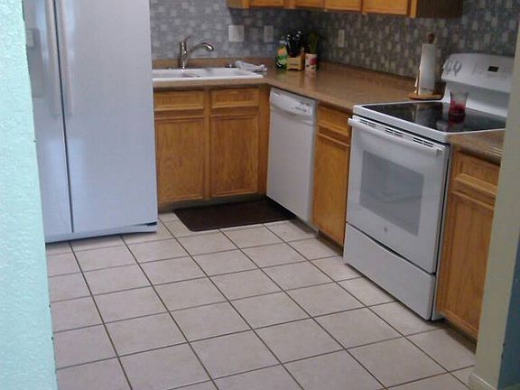 3rd image of 4514 Acorn Creek Trl