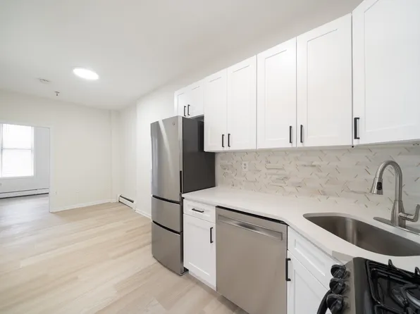 108 Adams St APT 1, Hoboken, NJ 07030