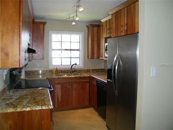 4th image of 5142 Coquina Key Dr SE