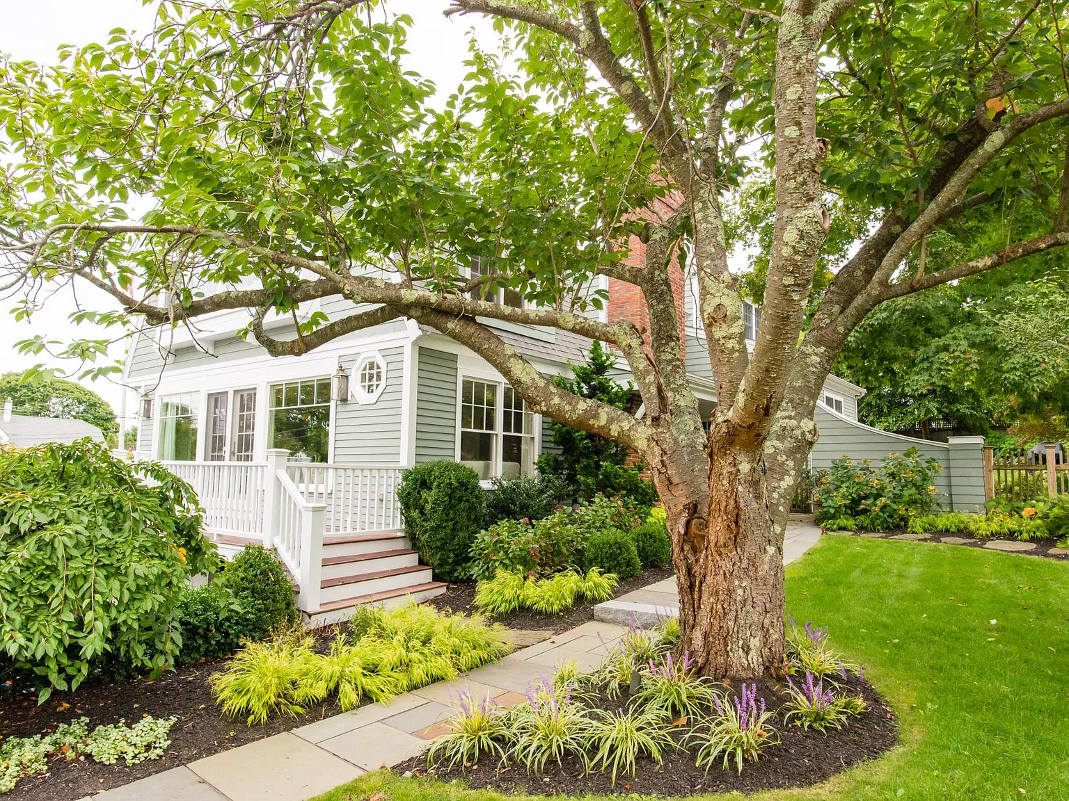 2 Andrews Ln — Photo 1