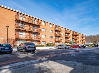 1211 Harbor View Dr UNIT 1211, Rocky Hill, CT 06067