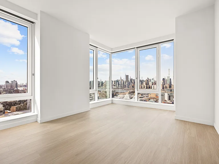 Elevate your lifestyle at Aura, where stunning city views and spacious interiors await. Enjoy modern living with abundant natural light and contemporary finishes. Don't miss outAE'AAAAAaAAAAAAaAAAschedule your tour today and see your future home!