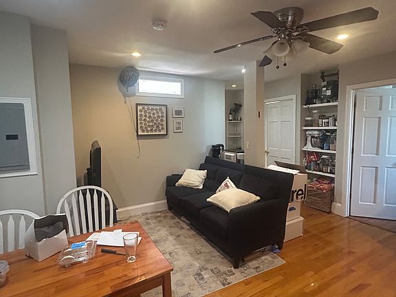 5th image of 220 Hanover St APT 23