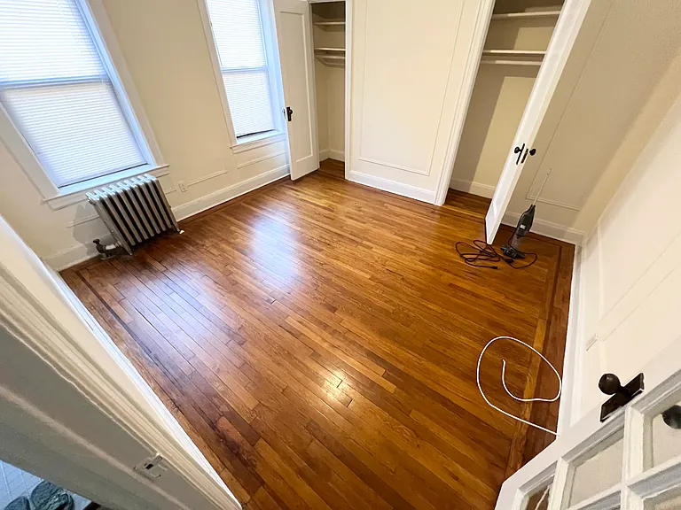 4529 42nd St #4 — Photo 19