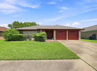 6511 Marisol Dr, Houston, TX 77083