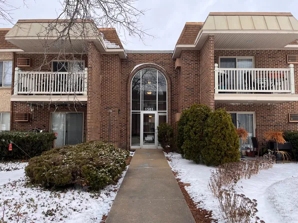 1501 E Churchill Dr APT 105, Palatine, IL 60074