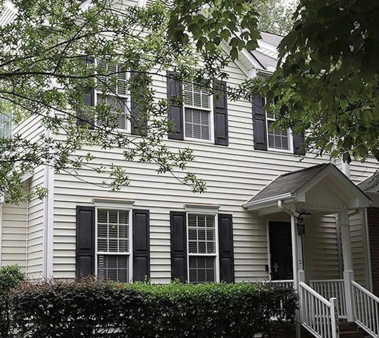 3 bed, 1659 sqft, $1,945 — Photo 1