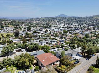 8844 Golf Dr, Spring Valley, CA 91977