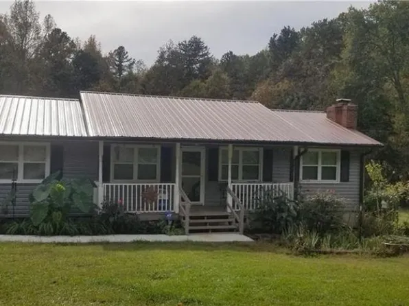 963 Blackjack Rd, Westminster, SC 29693