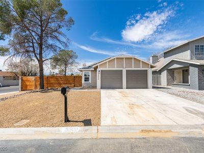 3800 Summer Breeze Cir, Las Vegas, NV, 89108