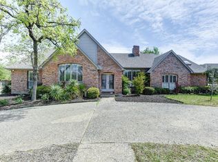 11 Hillcrest Ct, Trophy Club, TX 76262