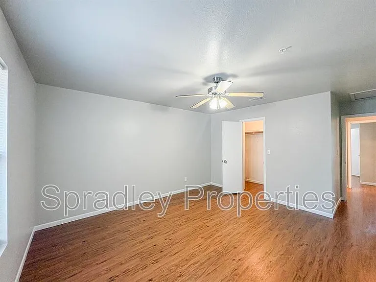 255 E 5th Ave #123 — Photo 6
