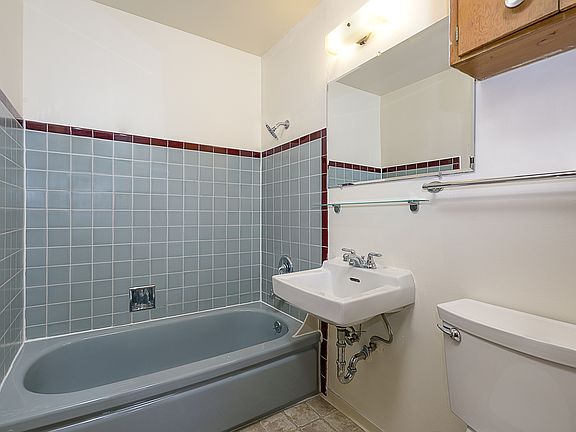 4th image of 6100 17th Ave NW #3A