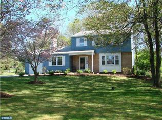 11 Raleigh Dr, Downingtown, PA 19335