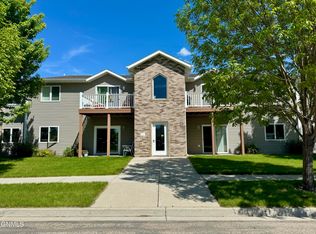 2901 Edgewater Loop SE #4, Mandan, ND 58554