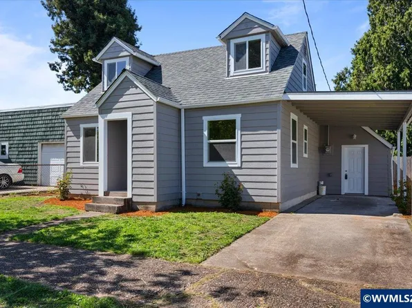 1011 7th St NW, Salem, OR 97304