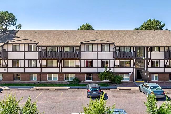 1st image of 2007 Carmel Dr #2019-14