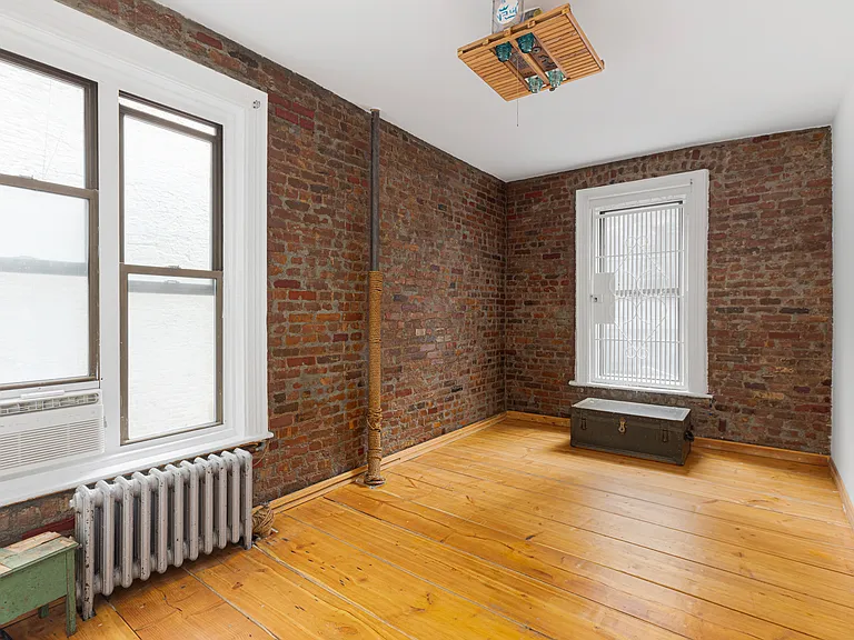 177 Thompson St #7 — Photo 3