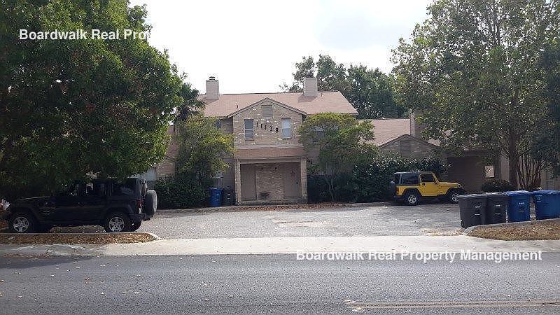 2nd image of 11138 El Sendero St APT 2