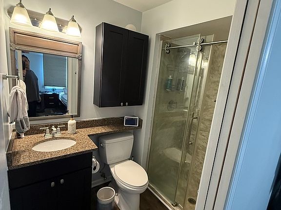3rd image of 9533 Minnick Ave APT 3E