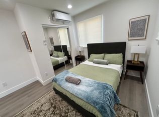 1271 W 36th St #1/2, Los Angeles, CA 90007