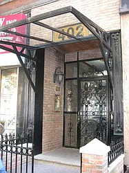 1282 First Avenue in Lenox Hill