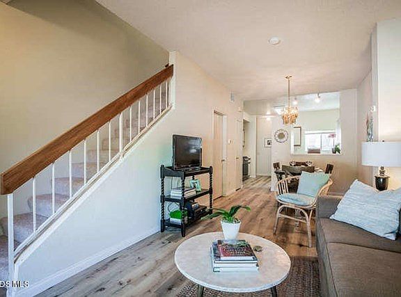 631 Va Colinas Westlake-small-005-12-DSC