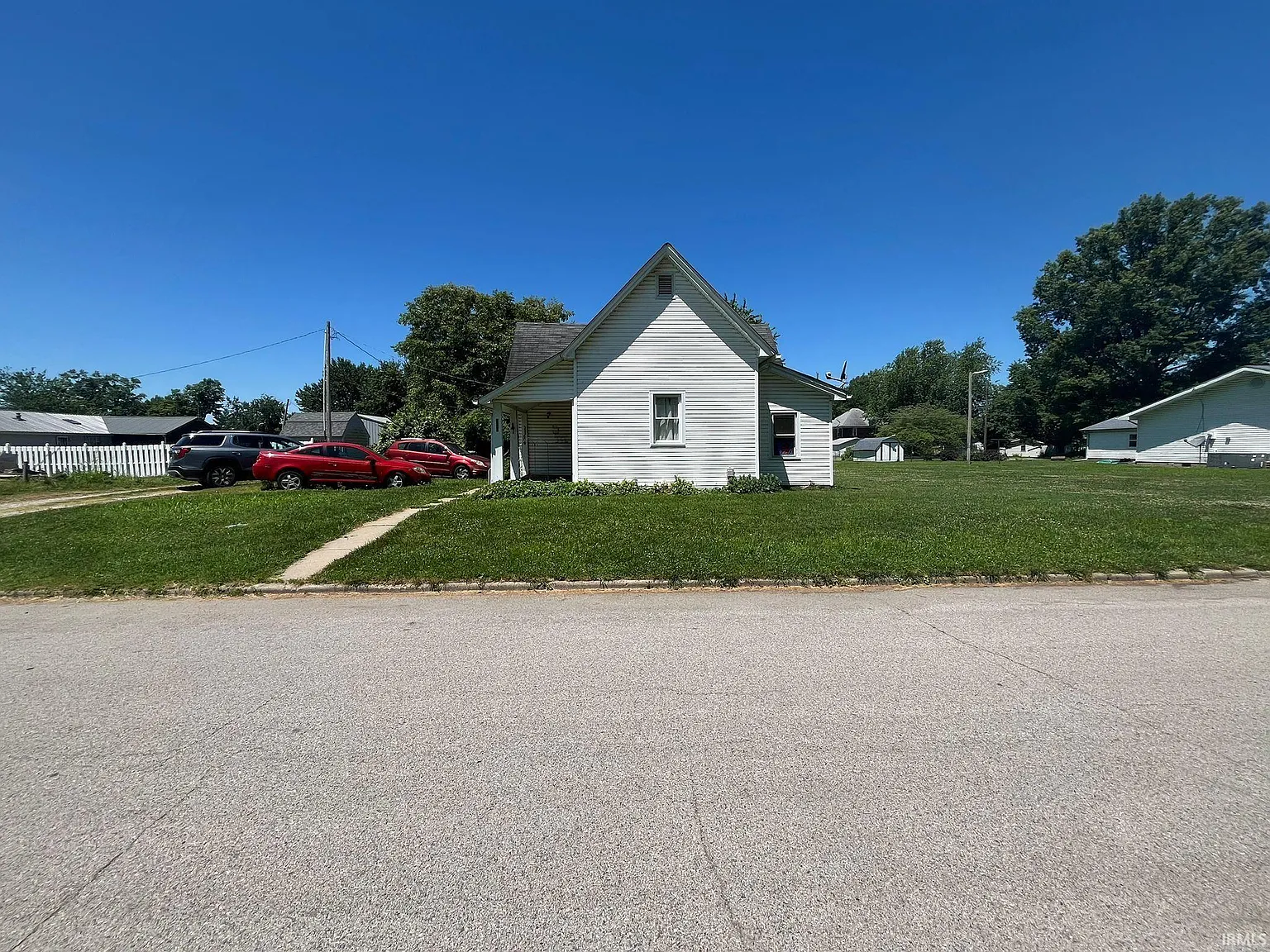 608 N State St photo 1