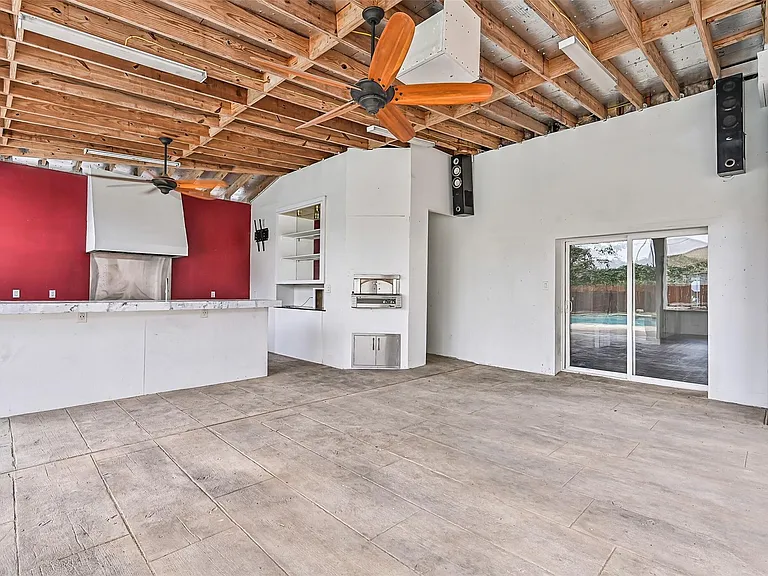 9322 Petersham Dr — Photo 15