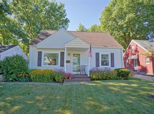 2016 Broad Blvd, Cuyahoga Falls, OH 44223
