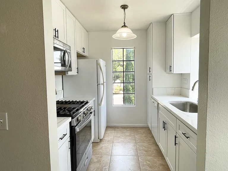 10612 Dabney Dr #184 — Photo 11