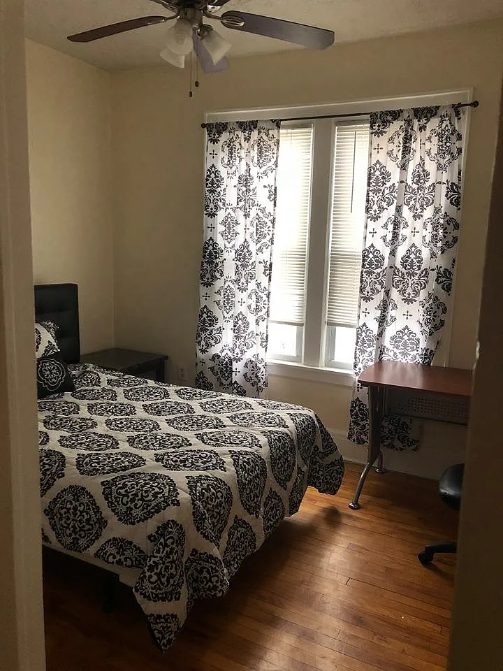 1526 East Genesee St - Apt 4 — Photo 4