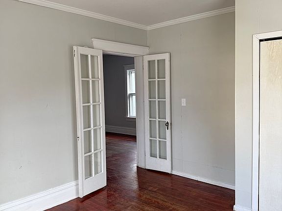 5th image of 1305 S 12th St