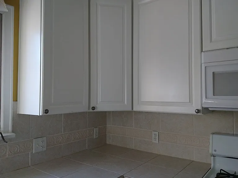 1422 E 8th Ave — Photo 16