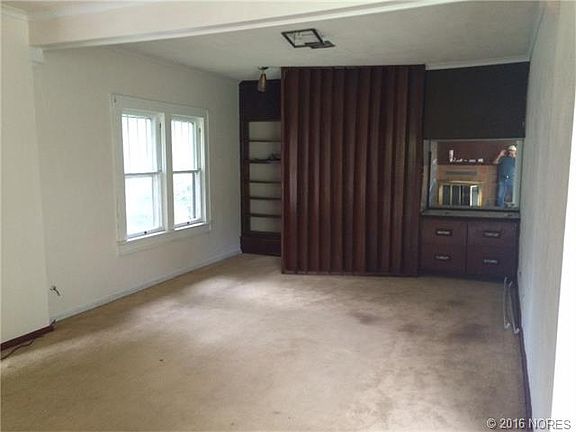 2nd image of 410 N 3rd St