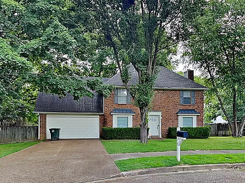 5913 Sycamore Manor Cv Photo 1