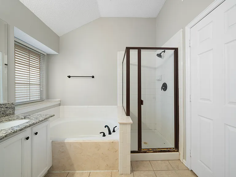 3209 Weeping Willow Ct — Photo 17