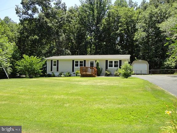 3rd image of 6704 Caribou Ct