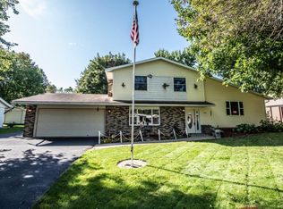 512 Lower Heritage Way, Farmington, MN 55024