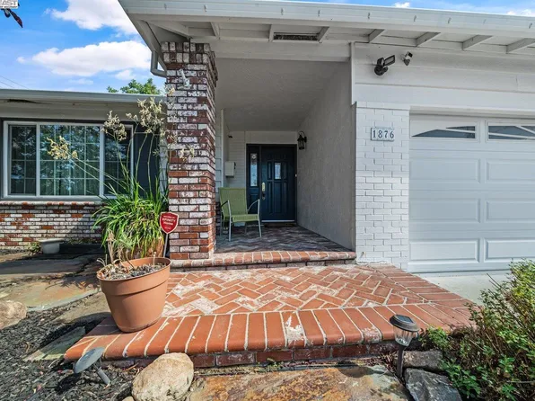1876 Lynwood Dr, Concord, CA 94519