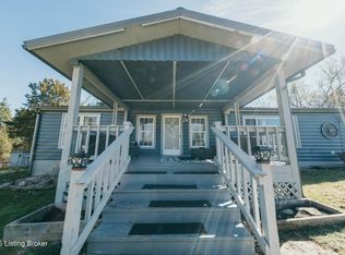 579 Lear Ln, Bedford, KY 40006