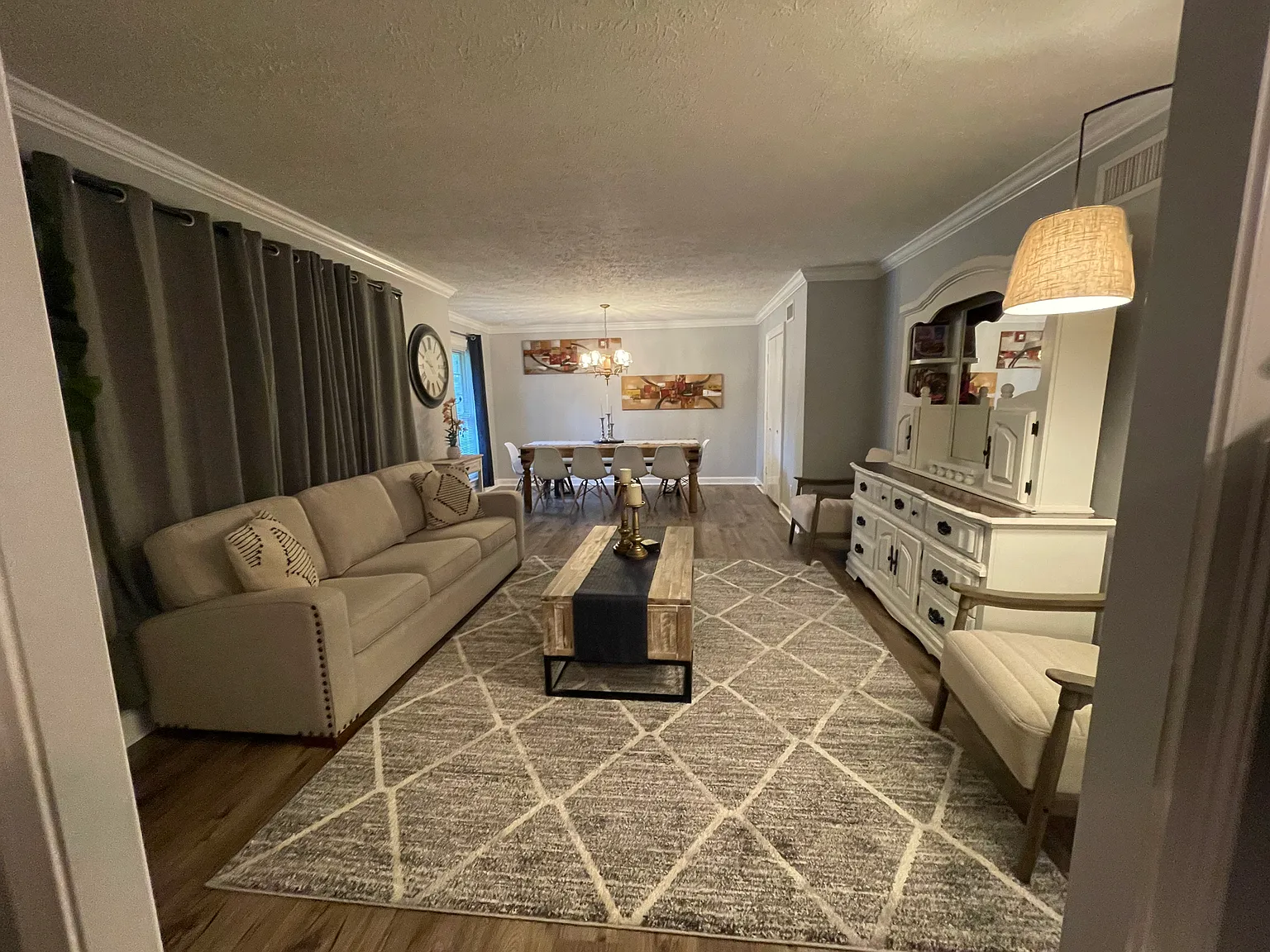 2 Dorchester Ct — Photo 3