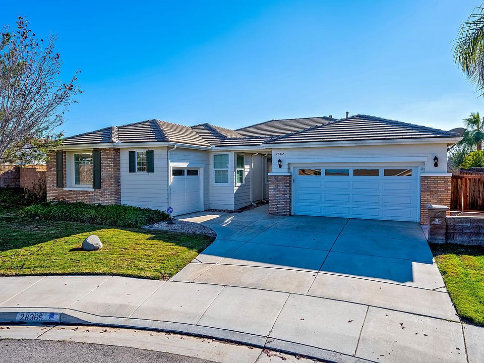 1st image of 28365 Little Lake Ct