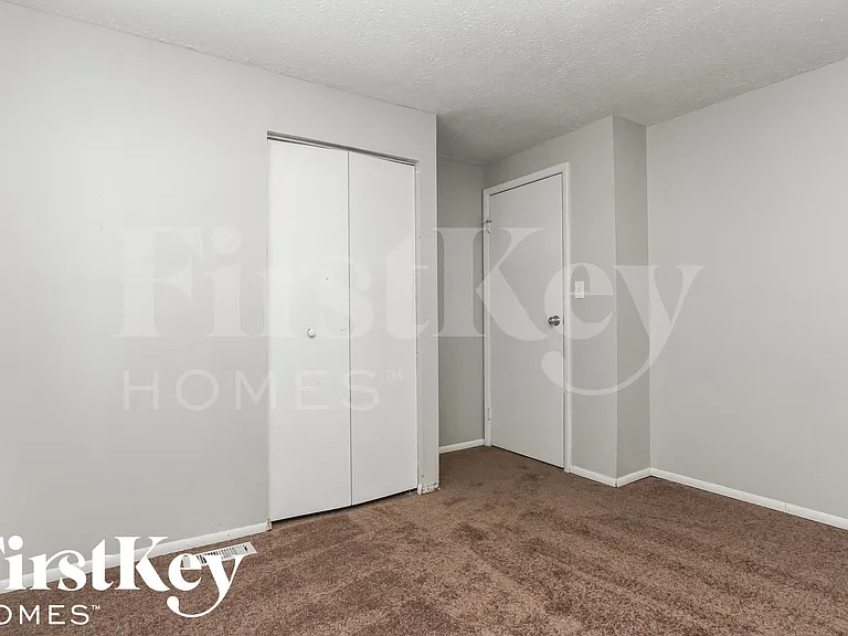 2530 Fairhaven Dr — Photo 8