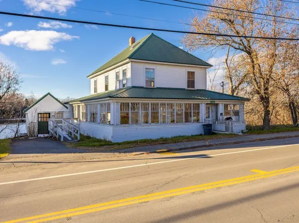 104 Madawaska Avenue, Pittsfield, ME 04967