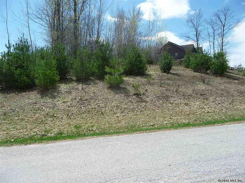 4th image of 20 RIDGE VIEW Road