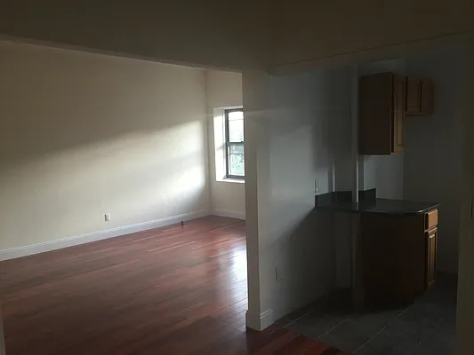 Rented by Working Realty, Ltd. | media 6