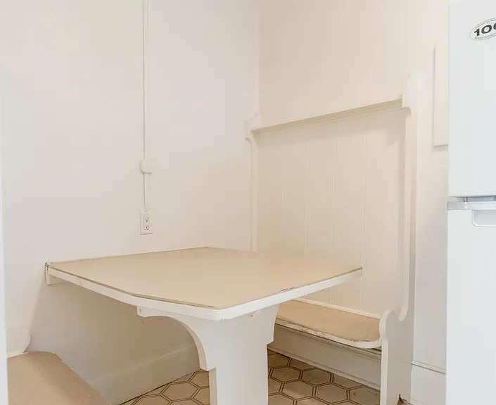 Campus Apartments 6 Weeks Free | Spacious Studio In Heart of the U District — Photo 13