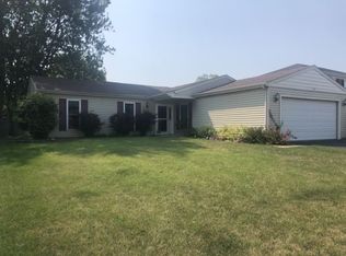 2235 Ridge Ave, Aurora, IL 60504