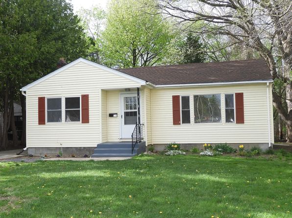 134 Rugar St